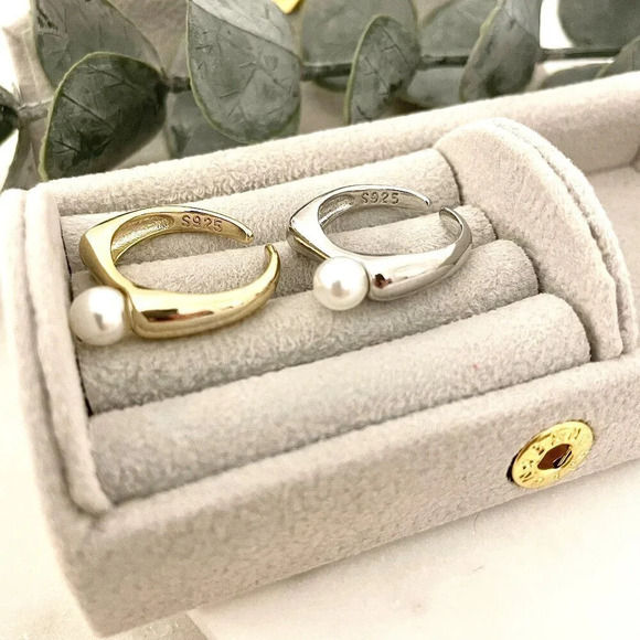 925 Sterling Silver Bar Ring, Pearl Bar Ring, Minimalist Dainty Ring, Stack Ring - Picture 5 of 7